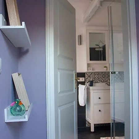 Apartment Stadtflucht-lueneburg-charmante-innenstadtwohnung-vorderhaus-og-dg